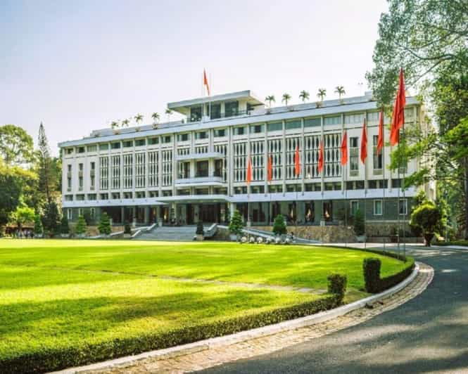 Cu Chi Tunnels & Saigon City in One Day