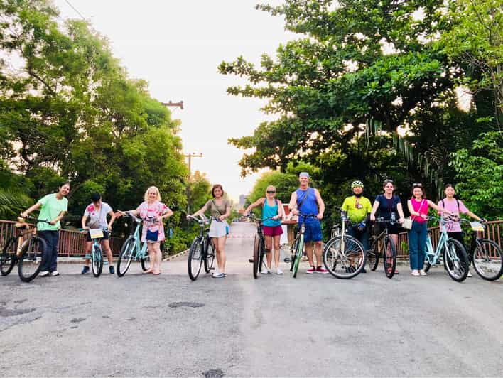 Cycling in the Public Park in Bangkok - Overview of Cycling Experience