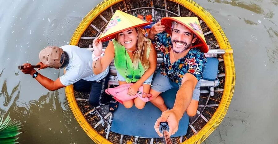 Da Nang/Hoi An: Coconut Village Boat and Hoi An City Tour