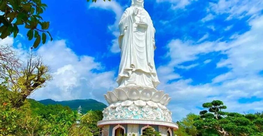 DA NANG: Lady Buddha & Marble Mountain – Am Phu Cave Tour