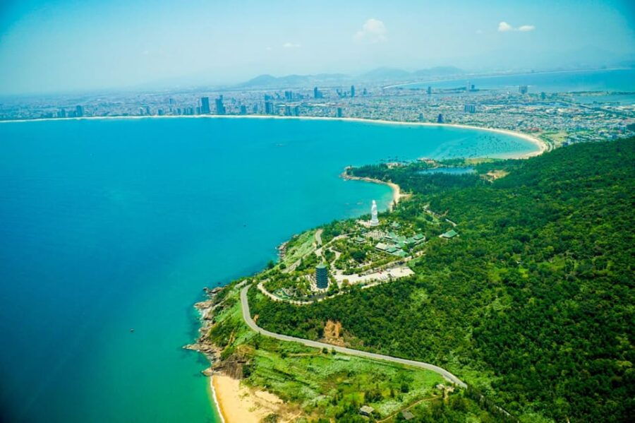 DA NANG: Marble Mountain & Monkey Mountain, Am Phu Cave