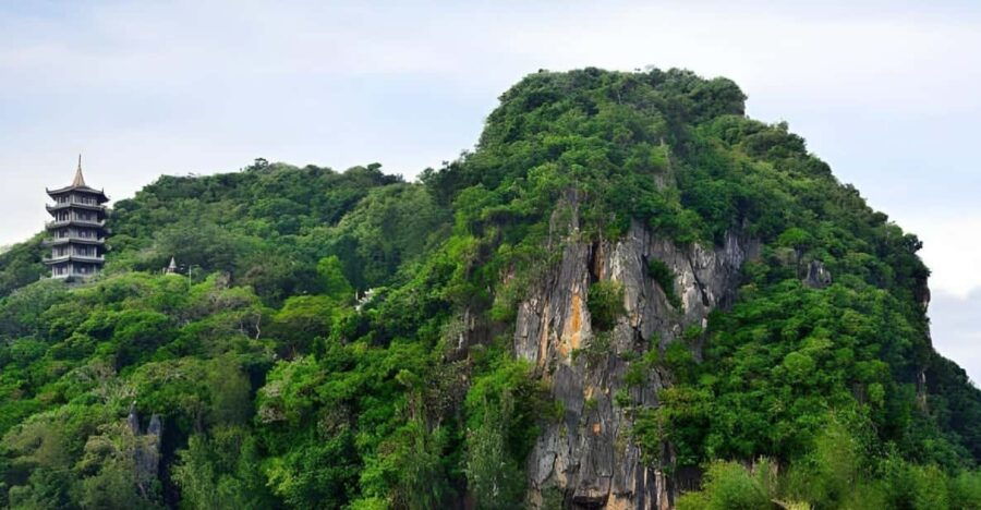 Da Nang: Marble Mountains, Linh Ung Pagoda, and Hoi An Tour