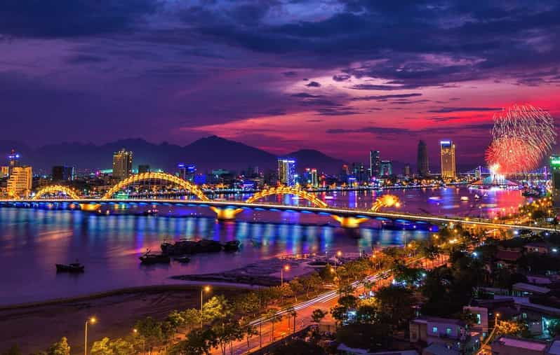 Da Nang Private Night Tour: Market, Scenic Views & Boat Trip