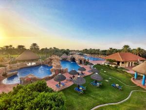 Danat Al Ain Resort - Amenities and Facilities