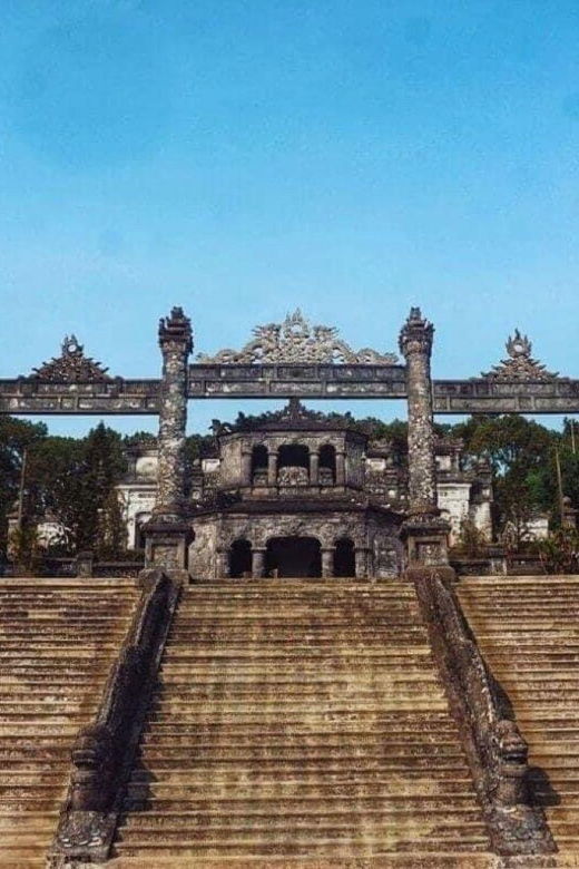 Discovering Hue – The Ancient City and Visit Hai Van Pass