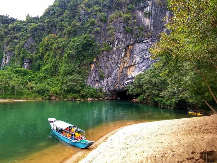 Discovery of Amazing Dark Cave and Phong Nha Cave