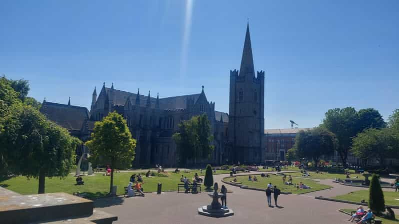 Dublin Landmarks Walking Tour