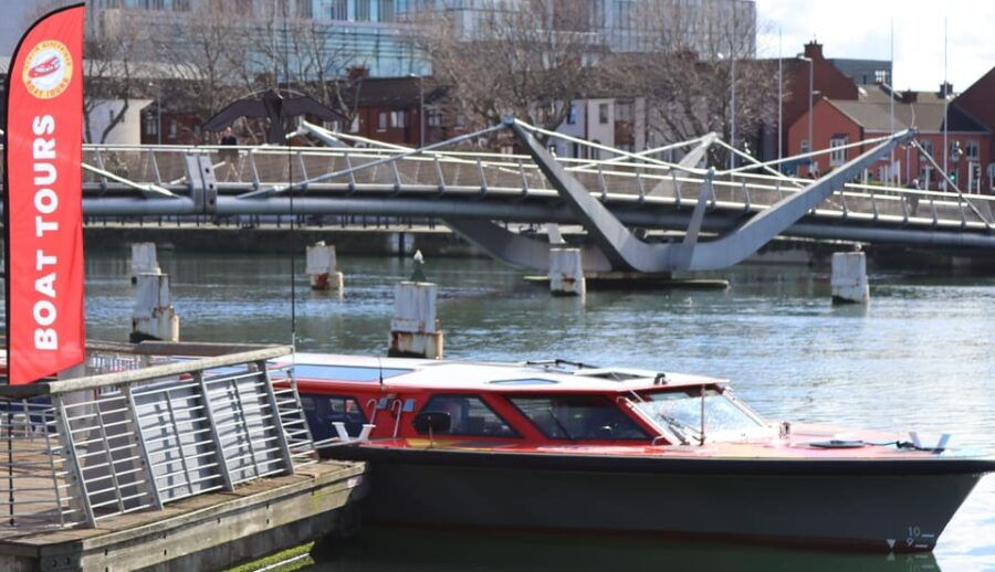 Dublin: River Liffey Sightseeing Cruise