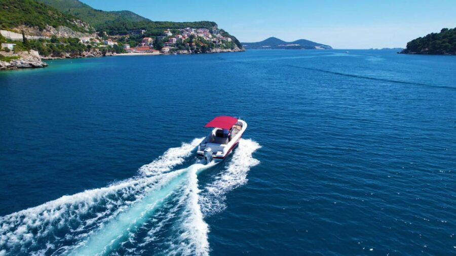 Dubrovnik: Golden Hour Relaxing Sunset Boat Tour