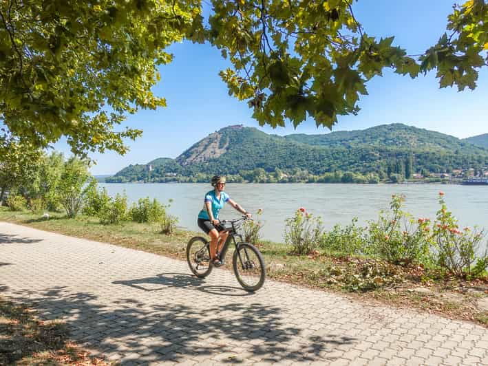 E-Mountain Bike Adventure in the Danube Bend