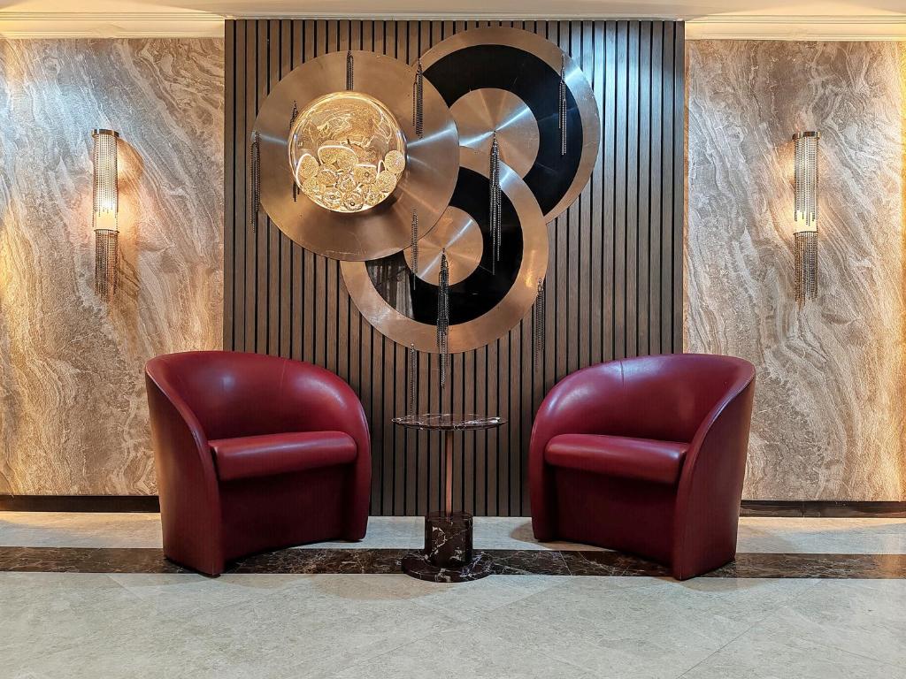 ELAN RIMAL SADAF Suites Review