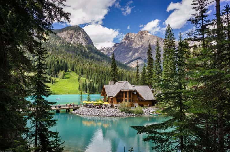 Emerald Lake,Lake Louise, Moraine, JohnstonCanyon&Banff Tour - Tour Overview