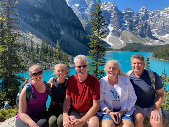 Experience Moraine & Lake Louise From Banff, Canmore&Calgary