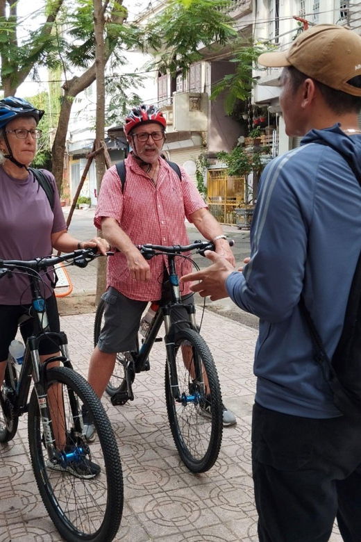 Explore Hanoi Down Town and Countryside Biking Tour - Tour Overview