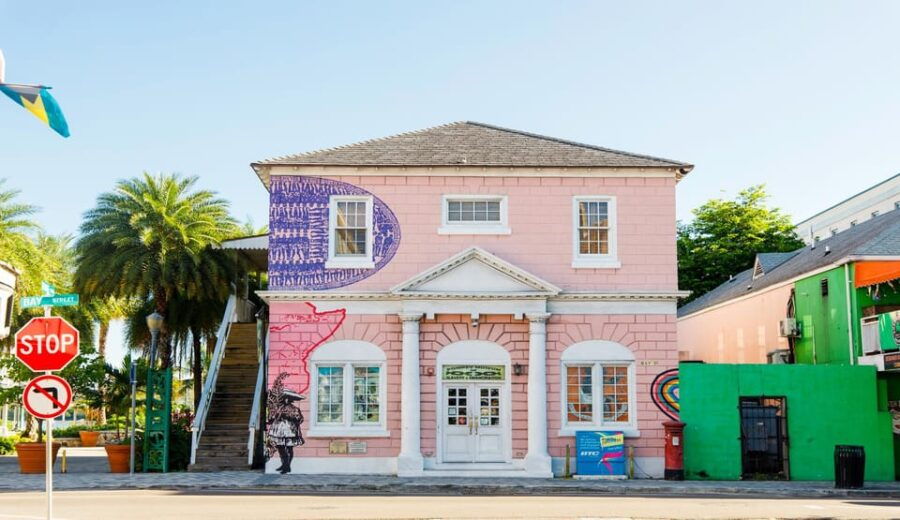 Explore Historic Nassau!