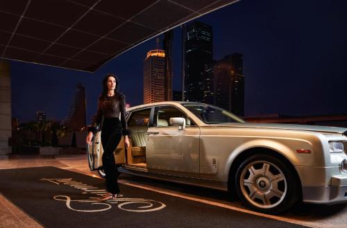 Fairmont Dubai - Hotel Overview and Location