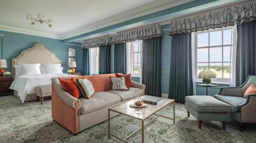 Four Seasons Hotel Hampshire - Hotel Overview and Location