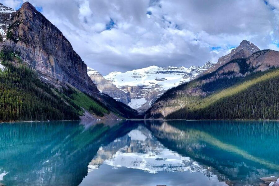 From Banff: Sunset Splendor Moraine Lake & Lake Louise