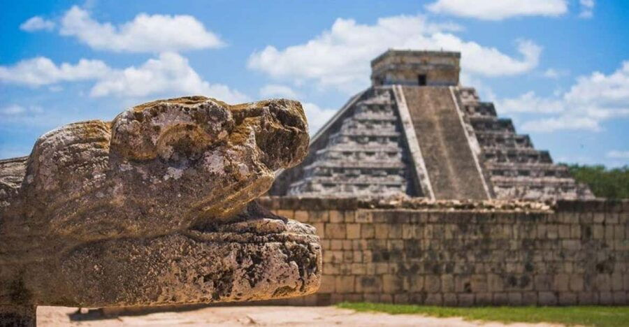 From Cancun: Chichen Itza Day Tour