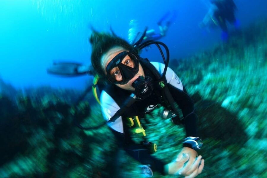 From Cancun: Diver Courses in Cozumel