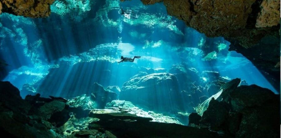 From Cancun: Taj Ma Ha Cenote Diving Experience