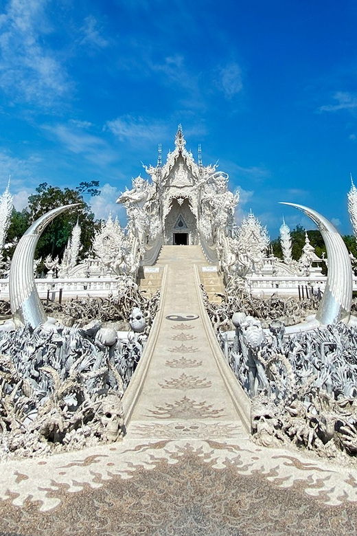 From Chiang Mai : 2 Days Chiang Rai – All Highlights
