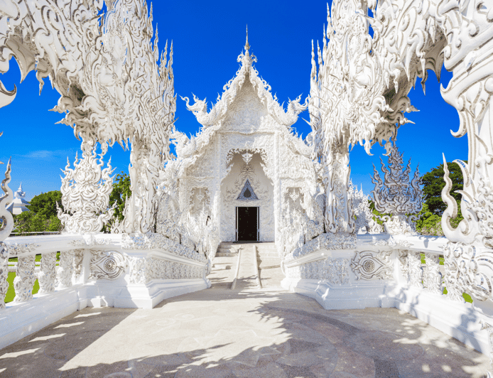 From Chiang Mai: Chiang Rai Temples and Golden Triangle Tour