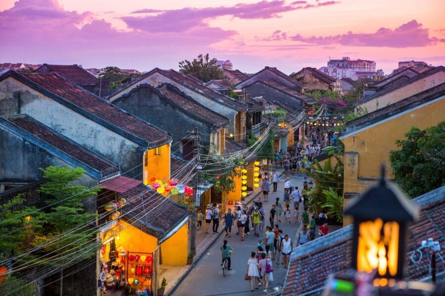 From Da Nang: Marble Mountains and Hoi an Evening Tour