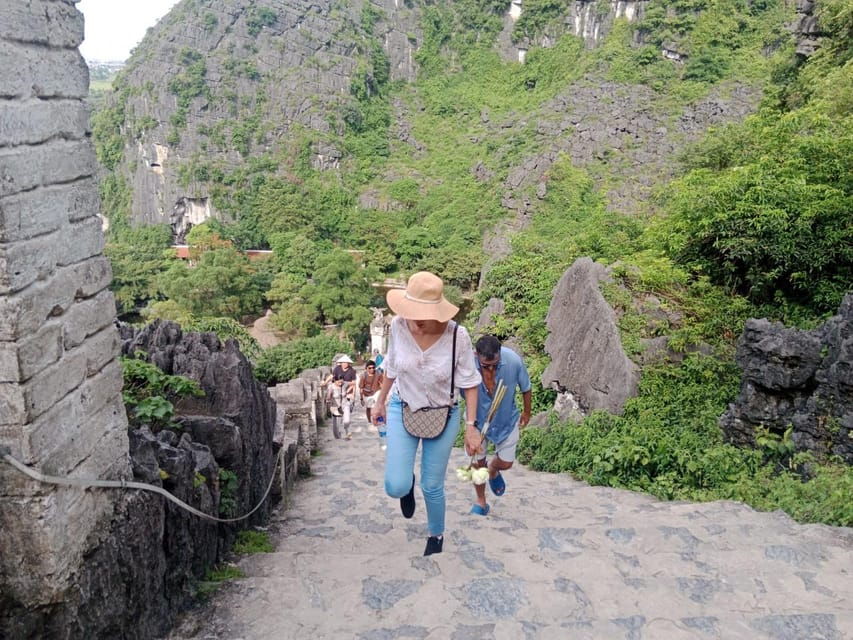 From Hanoi: Hoa Lu, Trang An, and Mua Cave Full Day