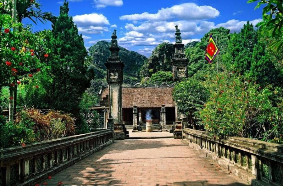From Hanoi: Ninh Binh Hoa Lu- Tam Coc- Mua Cave Full Day - Tour Overview