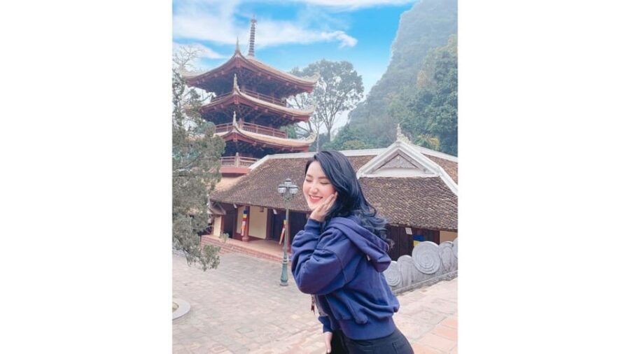 From Hanoi: Private One-Day Tour to Perfume Pagoda