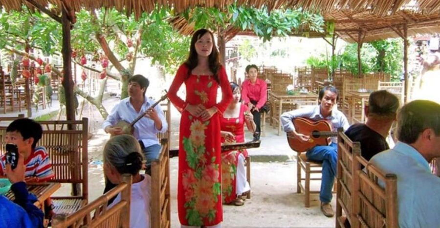 FROM HO CHI MINH: CU CHI TUNNELS AND MEKONG DELTA FULL DAY