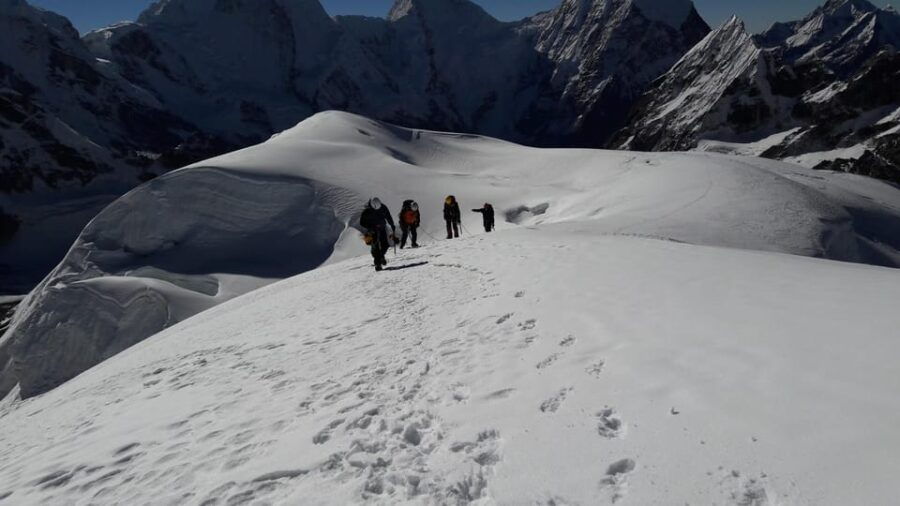 From Lukla: Mera Peak (6,476m) Climbing