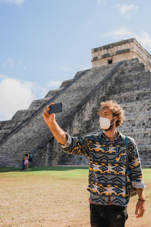 From Merida: Chichén Itzá, Cenotes & Izamal Private Day Trip