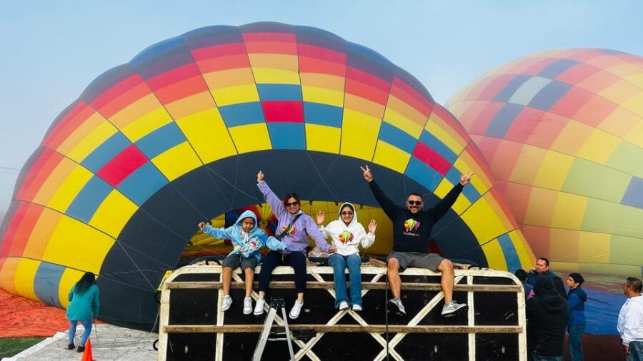 From Mexicocity:Balloon Flight Over Thepyramidsofteotihuacan