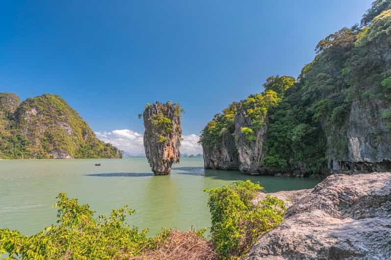 From Phuket: Private Boat Trip To Phi Phi-James Bond Island