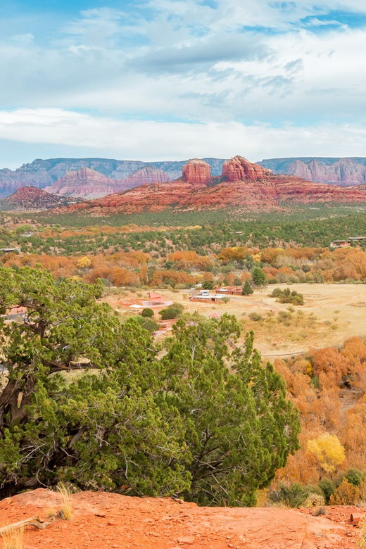 From Sedona: 1.5-Hour Oak Creek Canyon Jeep Pavement Tour