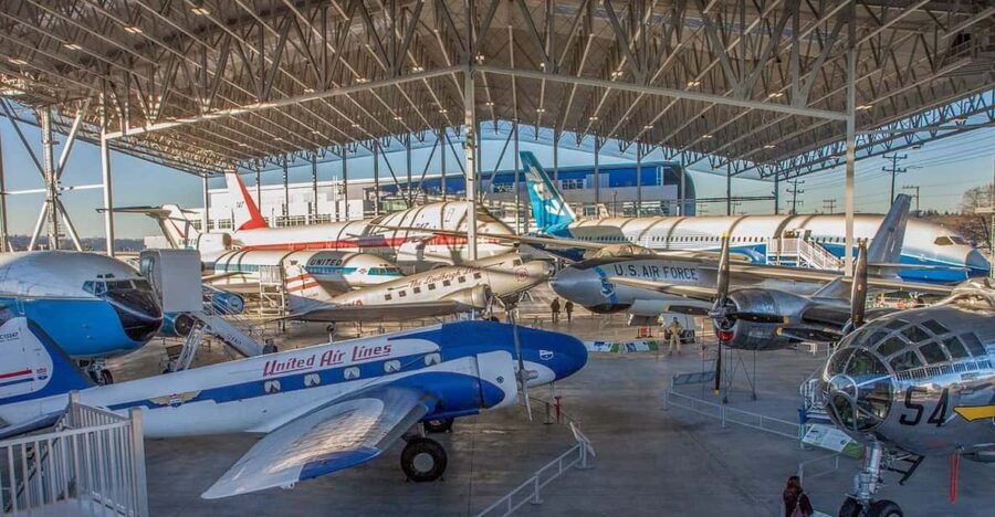 From Vancouver to Seattle Museum of Flight Private Tour
