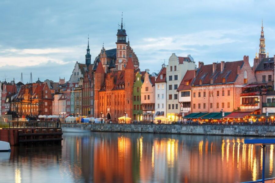 Gdansk: Express Walk With a Local in 60 Minutes - Activity Overview