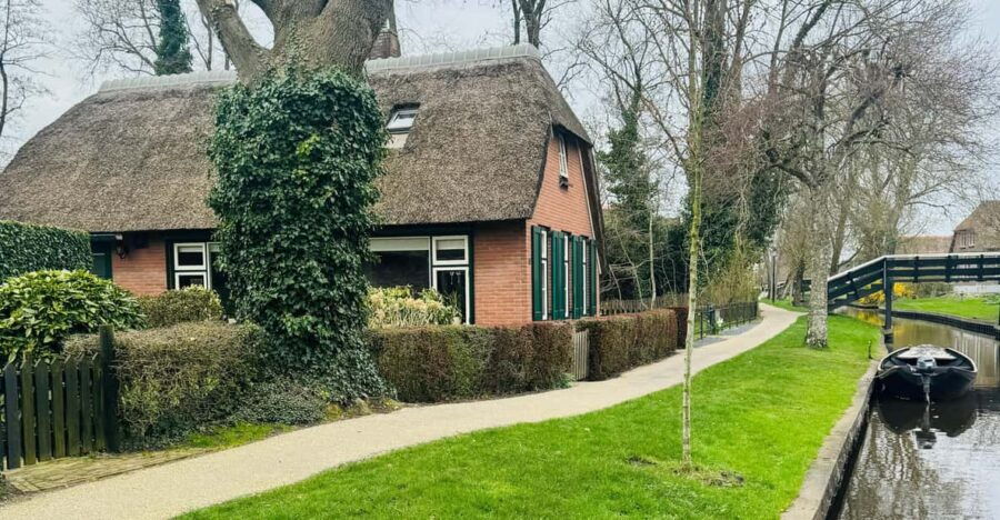 Giethoorn: Exclusive Private Tour of the Dutch Venice