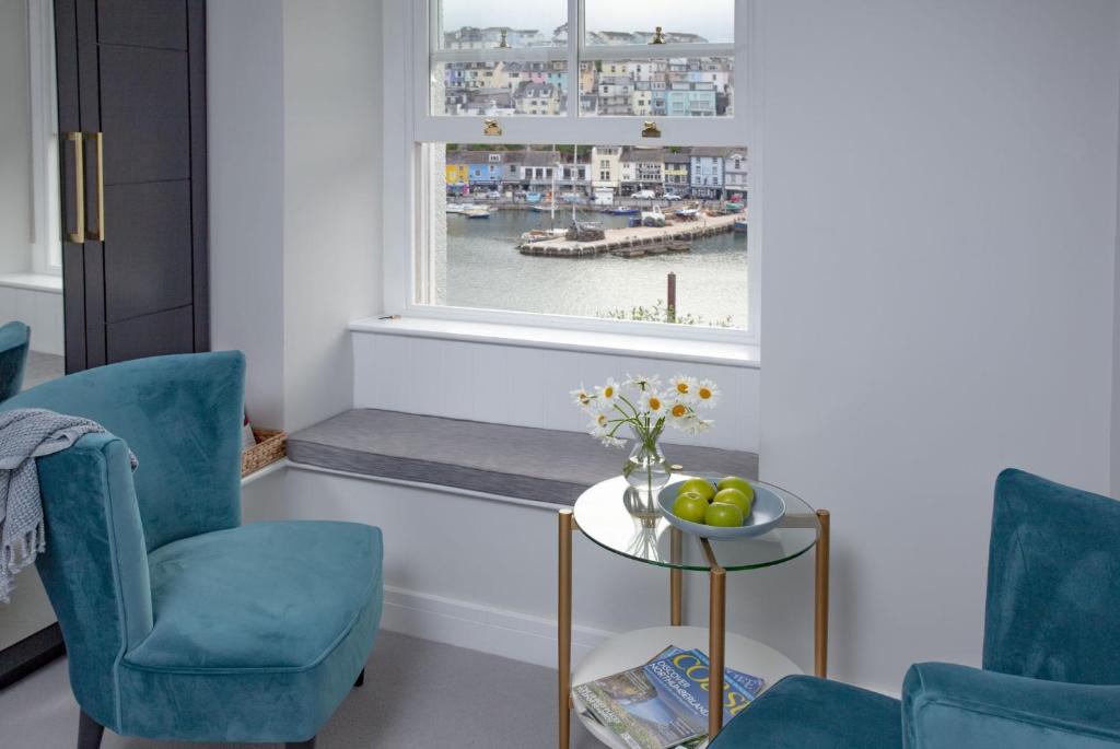 Golden Vanity, Maritime Suites, Brixham Review