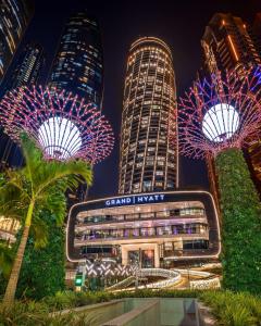 Grand Hyatt Abu Dhabi Hotel & Residences Emirates Pearl - Hotel Overview and Location