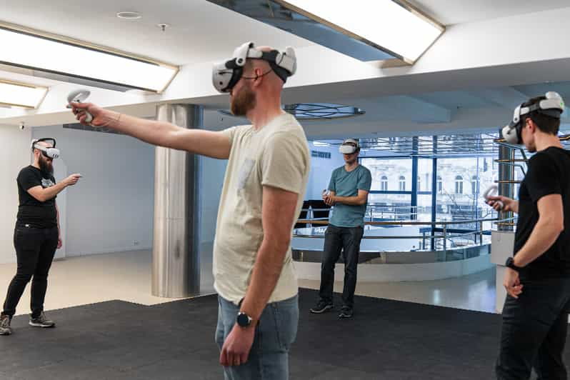 Group Activity | Tower Tag | VR Experience