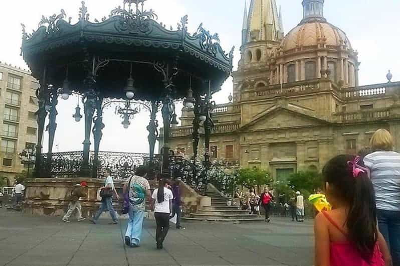 Guadalajara: Mexican Muralism Cultural Excursion