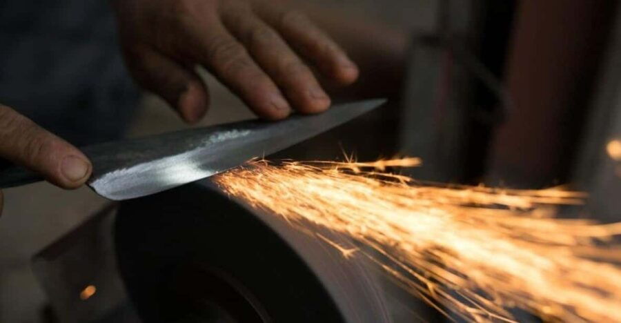 Ha Noi: Traditional Knife Making in Blacksmith Village
