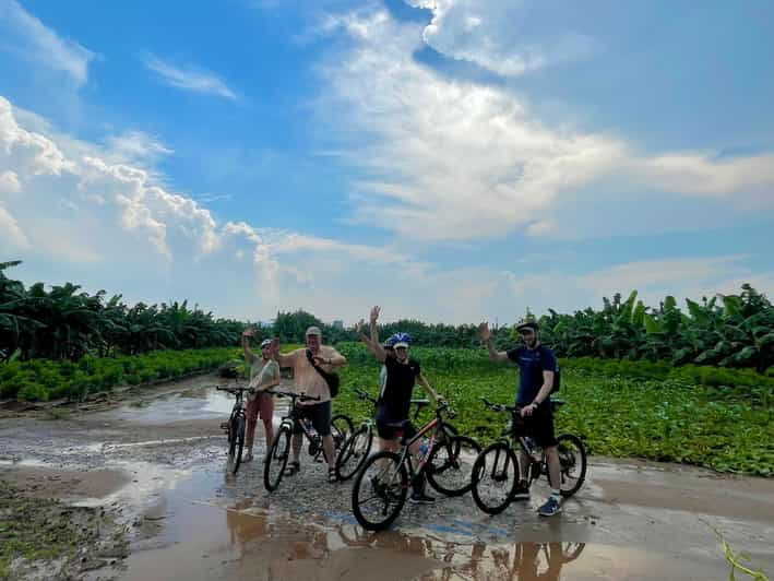 Hanoi Bicycle City Tour and Countryside Combine Half Day