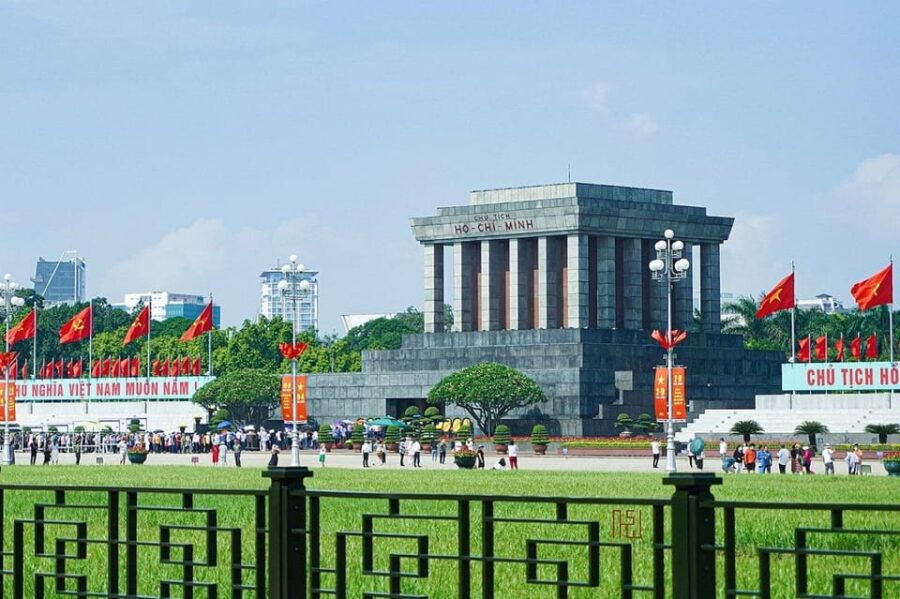 Hanoi Luxury City Full Day Tour by Limousine Bus - Tour Overview
