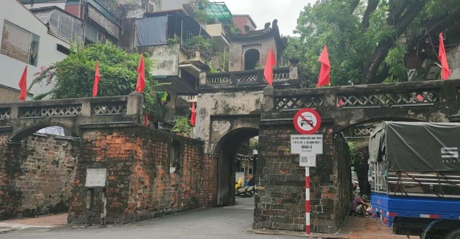 Hanoi Old Quarter: Private Walking Tour to Historical Sites. - Tour Overview