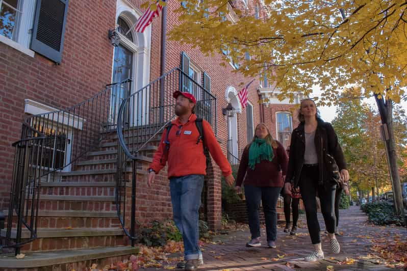 Historic Georgetown: History, Gossip, & Architecture Tour - Itinerary and Key Locations