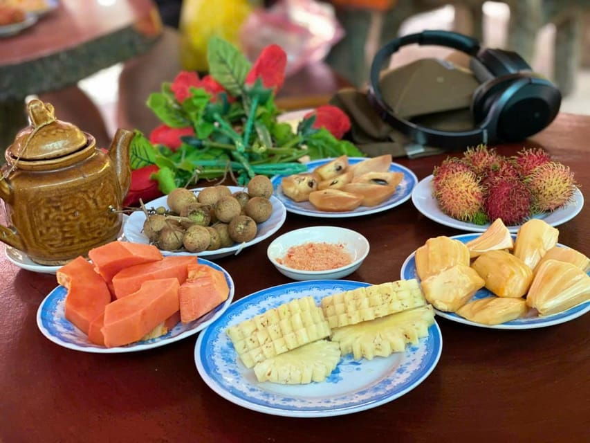 Ho Chi Minh Day: Cu Chi Tunnels & Mekong Delta-Small Group